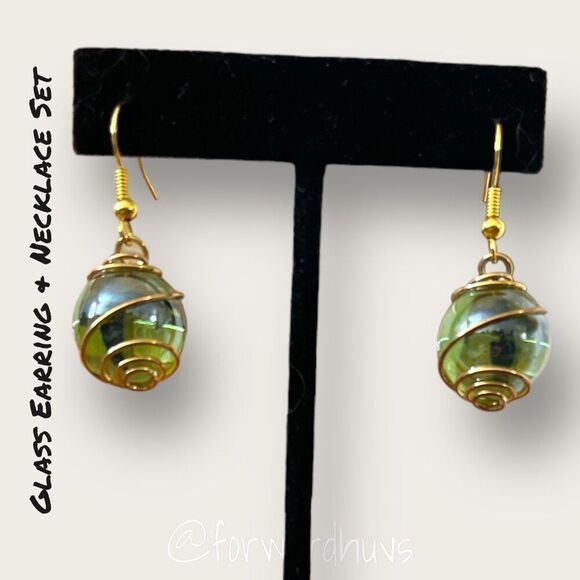 Glass Bulb Earring (x2) & Necklace Set - Picture 8 of 9